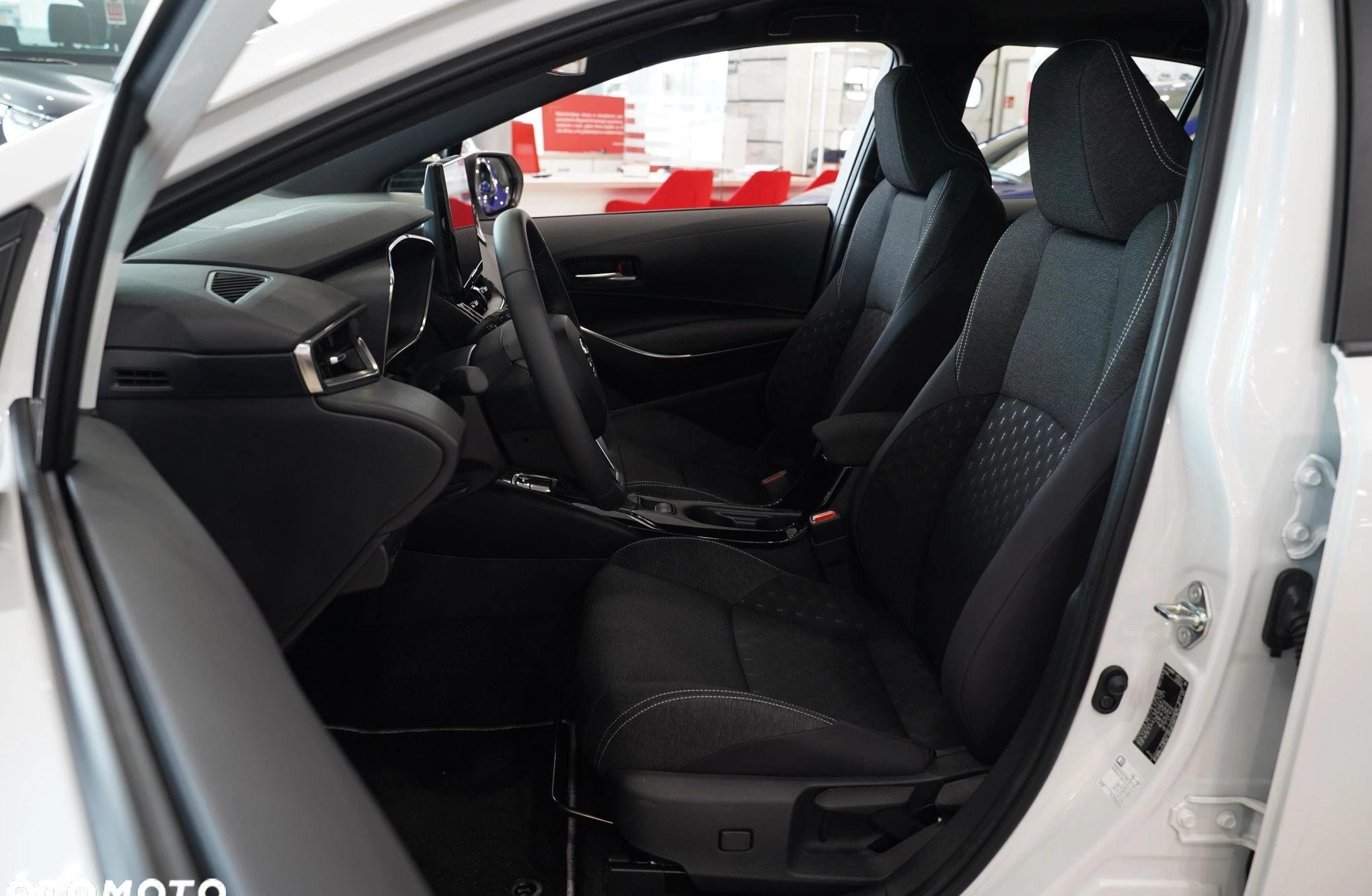 Toyota Corolla cena 138686 przebieg: 1, rok produkcji 2024 z Grybów małe 254